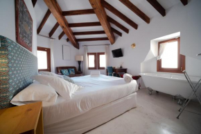 Отель Petit Hotel Forn Nou  Арта